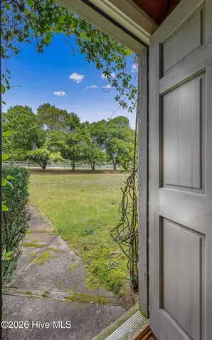 1667 Youngs Road Vass NC 28394