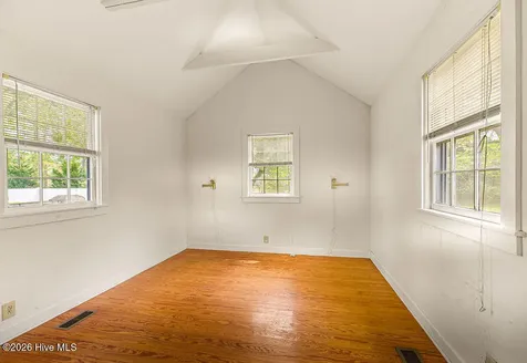 1667 Youngs Road Vass NC 28394