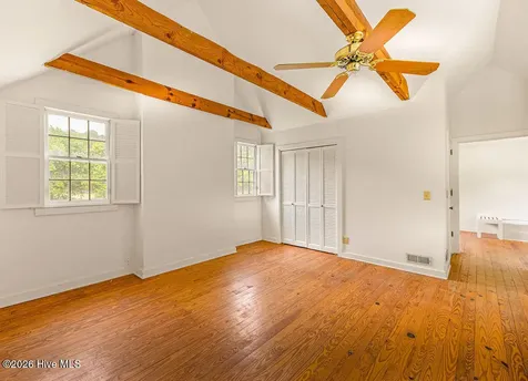 1667 Youngs Road Vass NC 28394