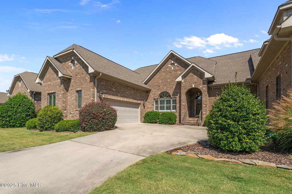 7 Stanton Circle Pinehurst NC 28374
