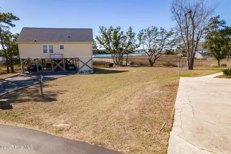 2853 Gangplank Lane SW Supply NC 28462