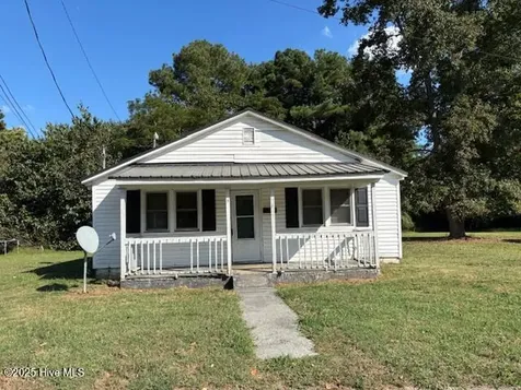 3645 Williams Street Farmville NC 27828