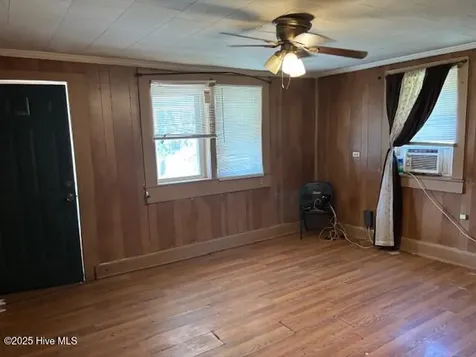 3645 Williams Street Farmville NC 27828