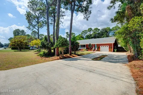 1017 Parkway Boulevard Wilmington NC 28412