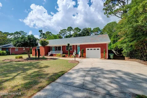 1017 Parkway Boulevard Wilmington NC 28412
