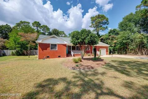 1017 Parkway Boulevard Wilmington NC 28412