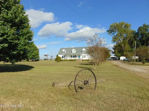 13619 Us Highway 258 Scotland Neck NC 27874