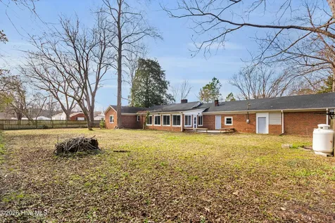247 Farmlife Avenue Vanceboro NC 28586