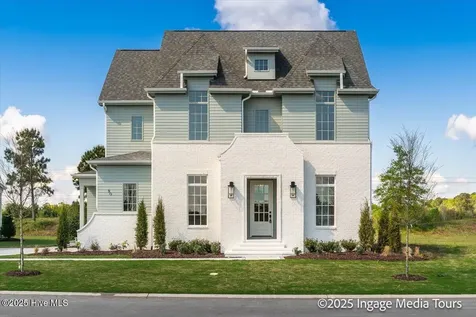 90 Pinewood Cove Snow Hill NC 28580
