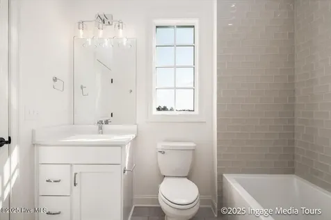 90 Pinewood Cove Snow Hill NC 28580