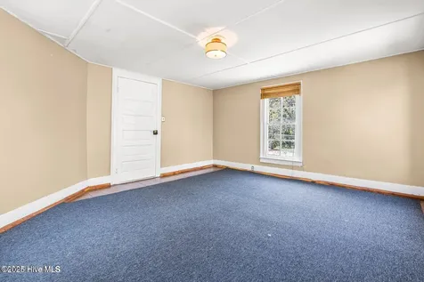 107 Church Street E Elm City NC 27822