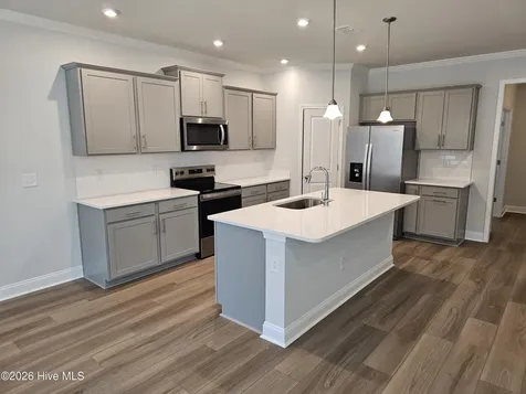 550 Glitter Bay Loop Shallotte NC 28470