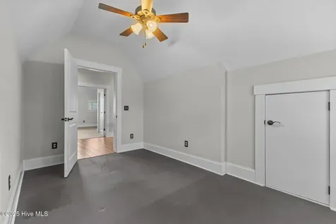 41 S Horsepen Road Harrells NC 28444