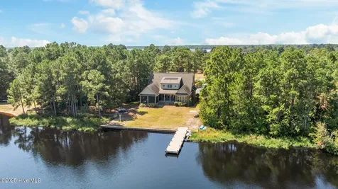 41 S Horsepen Road Harrells NC 28444
