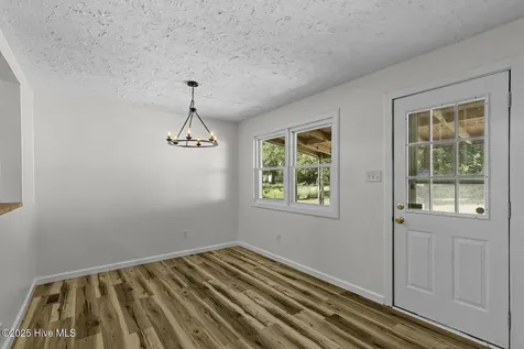 1121 River Street Jacksonville NC 28540