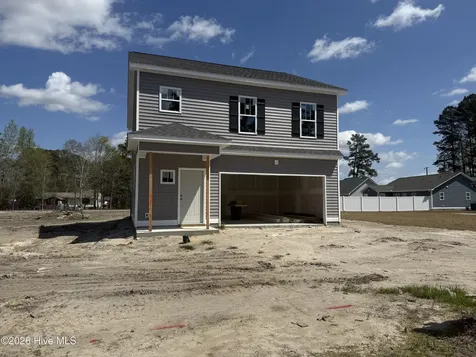 709 Pope Street Grifton NC 28530