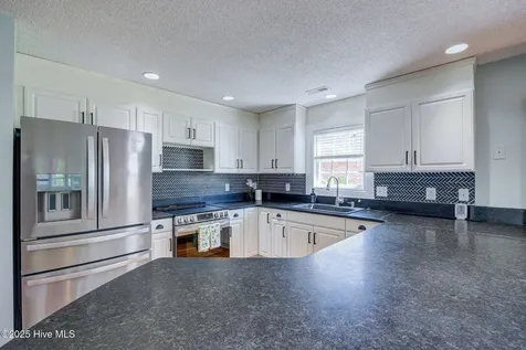 109 Lighthouse Drive Carolina Beach NC 28428
