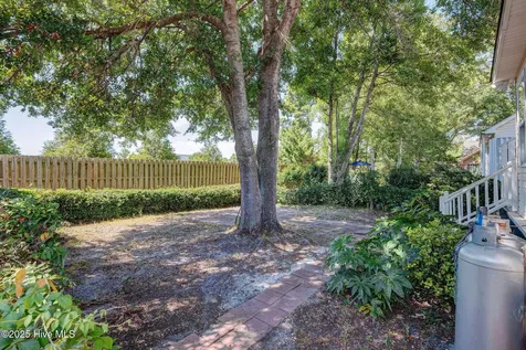 109 Lighthouse Drive Carolina Beach NC 28428