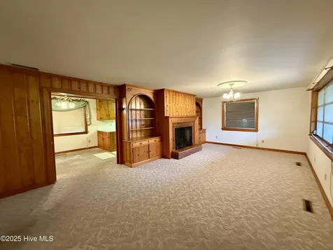 102 Long Ridge Road Plymouth NC 27962