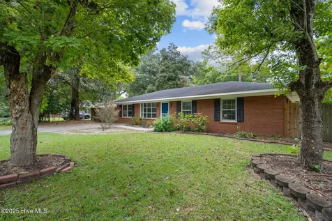 233 Buff Circle Wilmington NC 28411
