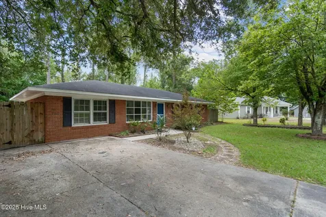 233 Buff Circle Wilmington NC 28411