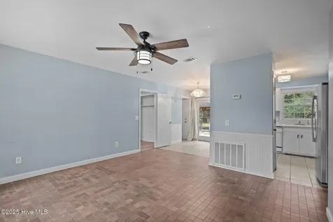 233 Buff Circle Wilmington NC 28411