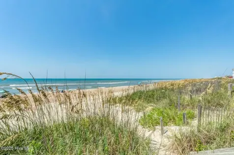 301 E Commerce Way Road Atlantic Beach NC 28512