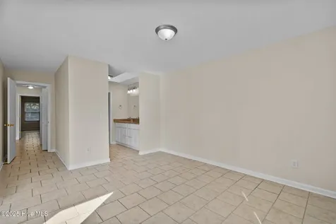 702 Azalea Drive Hampstead NC 28443