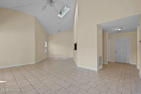 702 Azalea Drive Hampstead NC 28443
