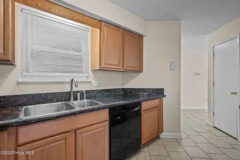 702 Azalea Drive Hampstead NC 28443