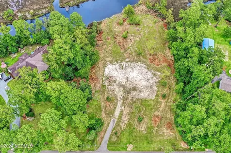 241 Thomas Drive Shallotte NC 28470