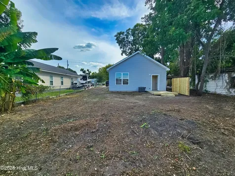 227 Hammond Street Winterville NC 28590