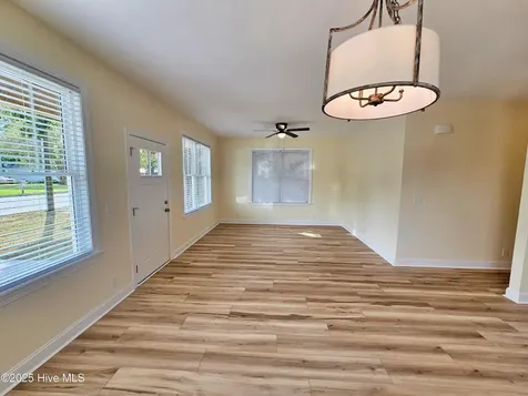 227 Hammond Street Winterville NC 28590