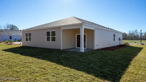 2087 Locust Ridge Drive Shallotte NC 28470