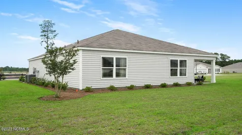 2087 Locust Ridge Drive Shallotte NC 28470