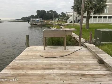 109 Cedar Lane Cedar Point NC 28584
