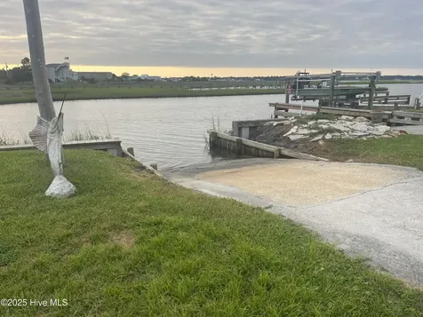 109 Cedar Lane Cedar Point NC 28584