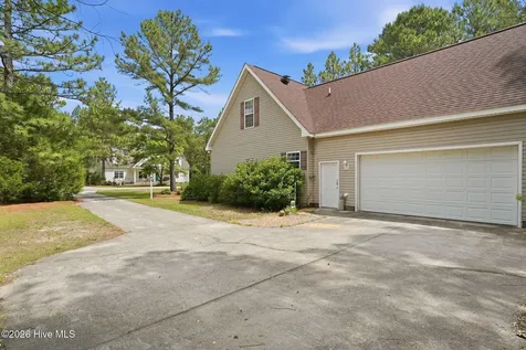 115 Ashleigh Boulevard Aberdeen NC 28315