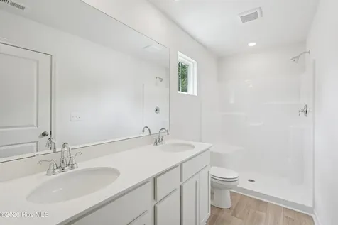 940 Plymouth Road Boiling Spring Lakes NC 28461