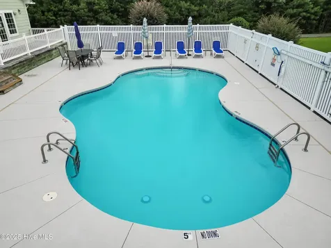 123 Queen Annes Court Oriental NC 28571