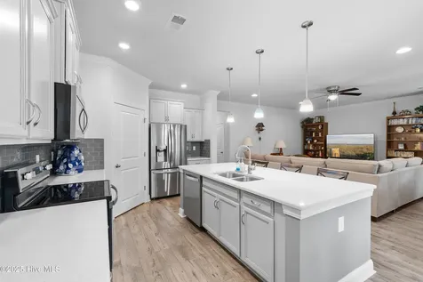 1068 Sea Bourne Way Sunset Beach NC 28468