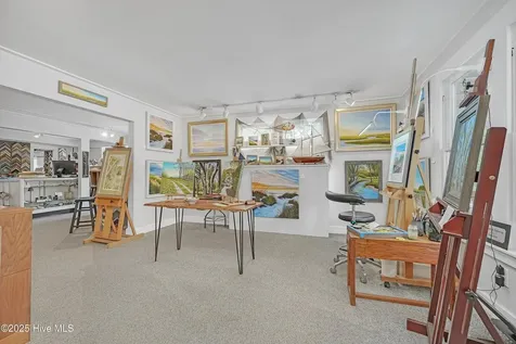 211 N Howe Street Southport NC 28461