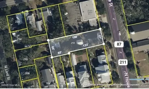 211 N Howe Street Southport NC 28461