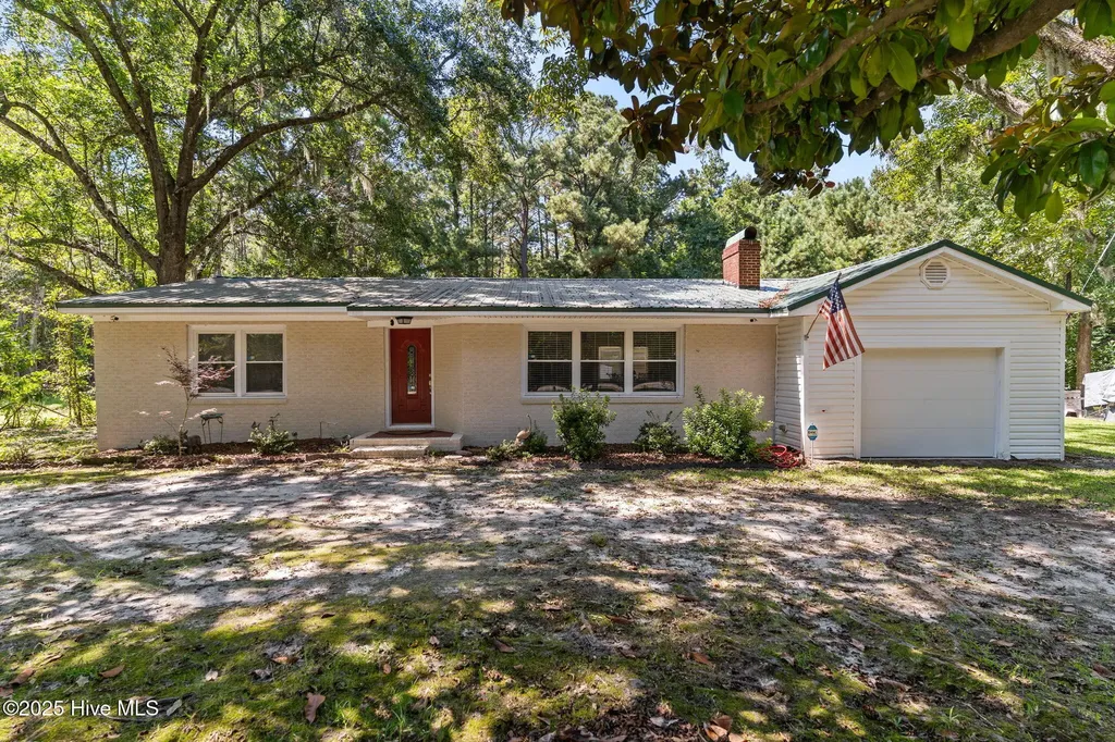 1601 Midway Road SE Bolivia NC 28422