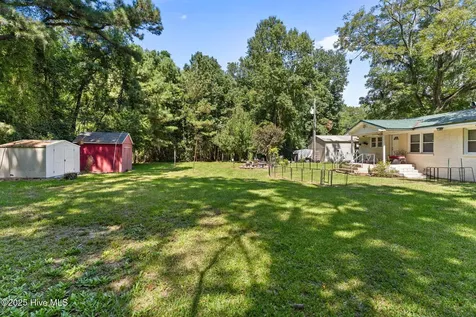1601 Midway Road SE Bolivia NC 28422
