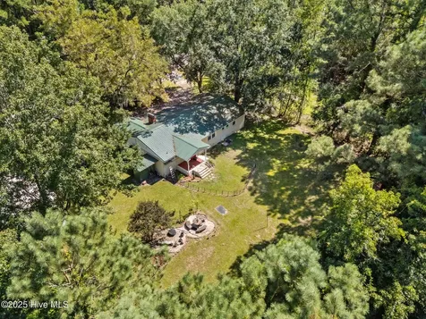 1601 Midway Road SE Bolivia NC 28422