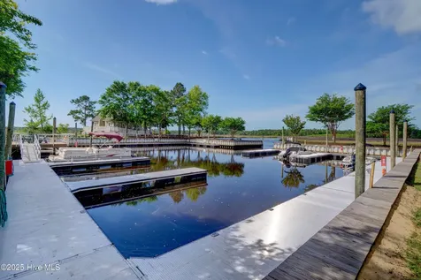 1806 Urchin Lane SE Bolivia NC 28422