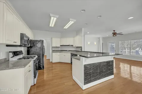 1806 Urchin Lane SE Bolivia NC 28422