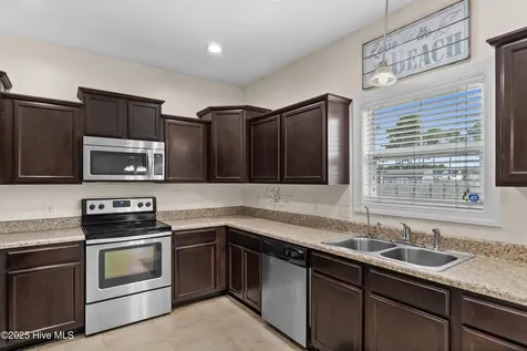 265 Hardison Road Holly Ridge NC 28445