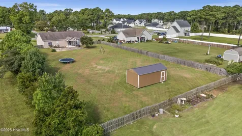 265 Hardison Road Holly Ridge NC 28445